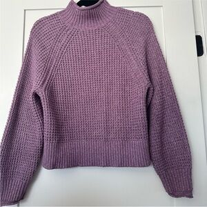 Oversized AE Lavender Mockneck Sweater